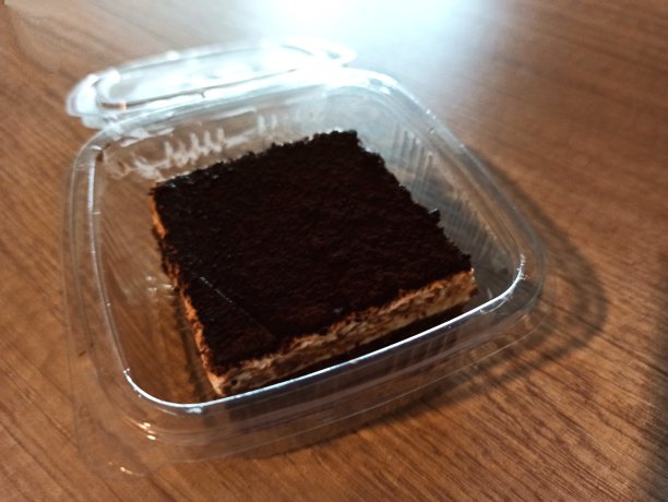 土耳其伊斯坦布尔的提拉米苏甜点图片下载