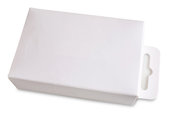 在白色背景上隔离的白色纸盒。图片下载
