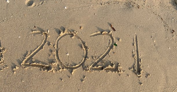 2021年写在沙滩上图片下载