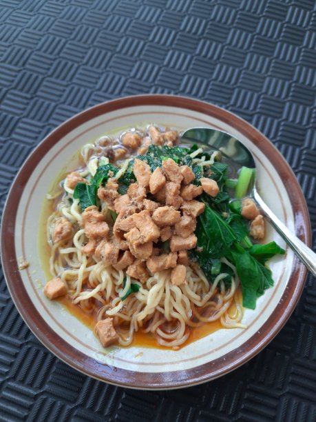 鸡肉面条图片下载