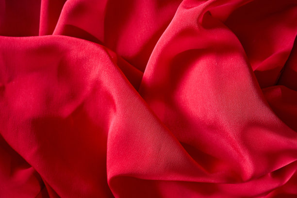 饱满的红色缎框，曲线光滑图片下载