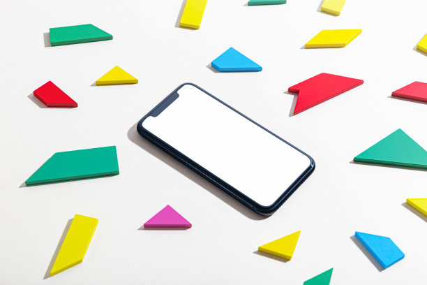 现代智能手机，空屏幕，明亮的背景和彩色数字图片下载