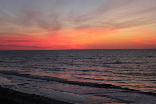 海滩上的黄金时间图片下载