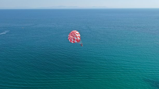 帆伞运动的照片图片下载