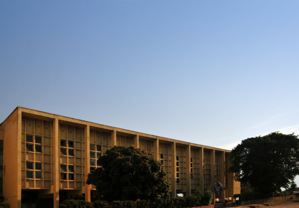 布隆迪布琼布拉司法部大楼图片下载