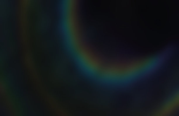 摄影的彩虹。黑色背景上的彩虹。Abctract网页背景。横幅和面板。设计背景。电脑。桌面背景和设计。独一无二的。超现实主义的。光的色散图片下载