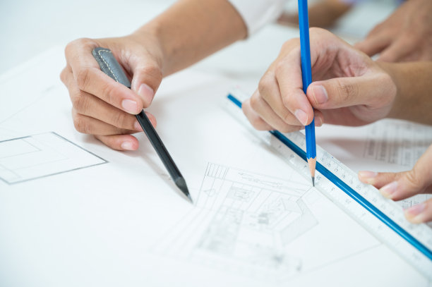 建筑项目设计中建筑师图纸的特写工作蓝图规划概念。图片下载