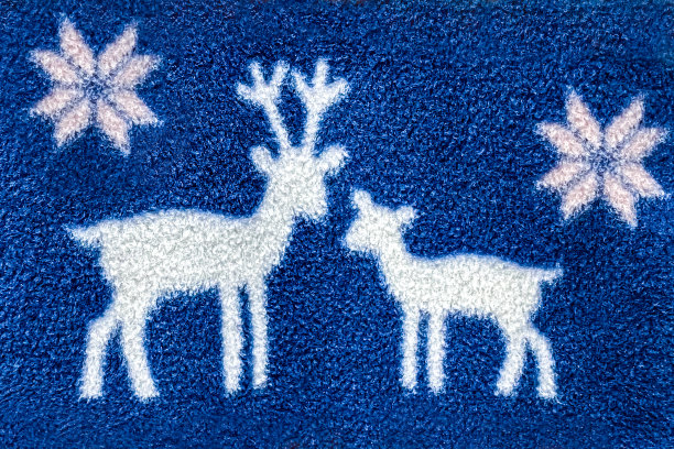 鹿和雪纺织品图片下载