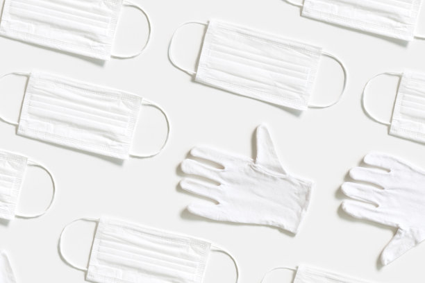 医疗模式配备个人防护装备口罩和衣物手套。图片下载