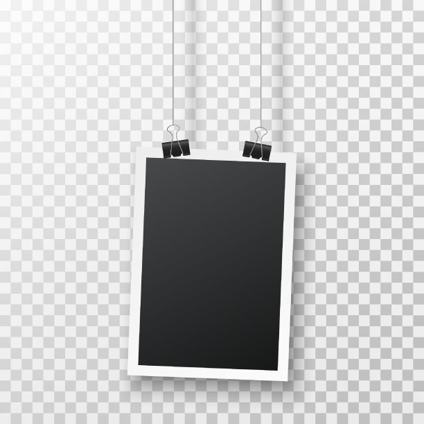 逼真的空白垂直相框挂在一个剪辑孤立在透明的背景图片下载