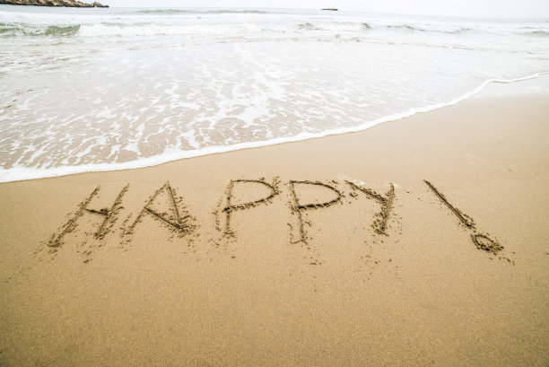 写在沙滩上的文字图片下载