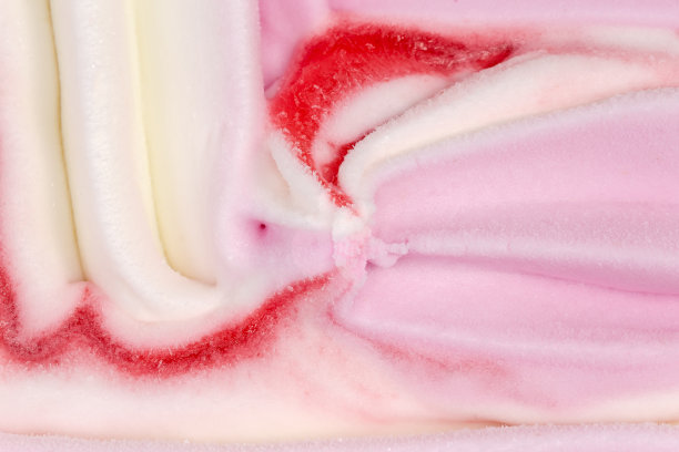 容器内的水果冰淇淋表面，碎片特写图片下载