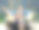儿童歌手女孩在后院演奏现场乐队图片下载