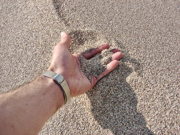 爱与生命的痕迹图片下载