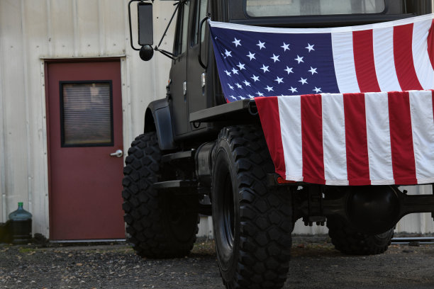 美国军队和国旗图片下载