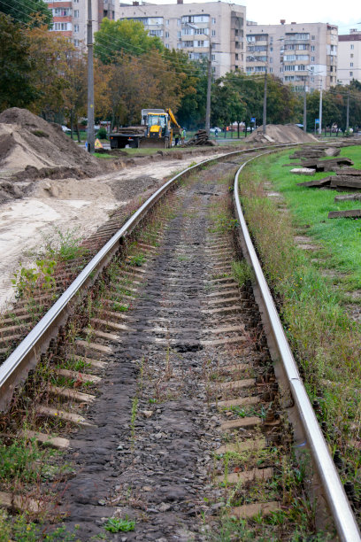 更换旧电车轨道图片下载
