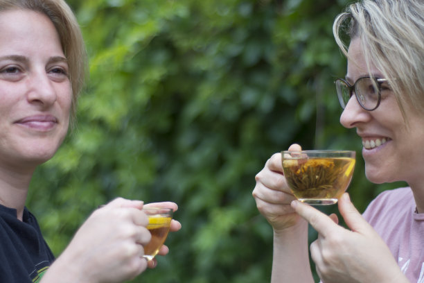 喝乌龙茶图片下载