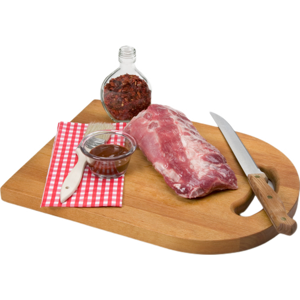 案板上的牛排和辣椒图片下载