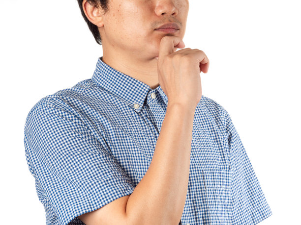 成年亚洲人思考图片下载