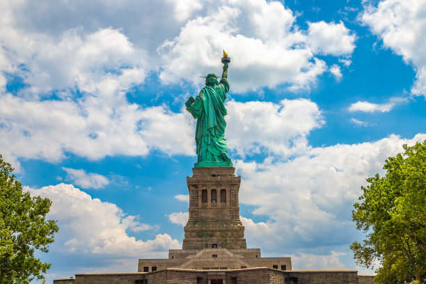 纽约的自由女神像图片下载