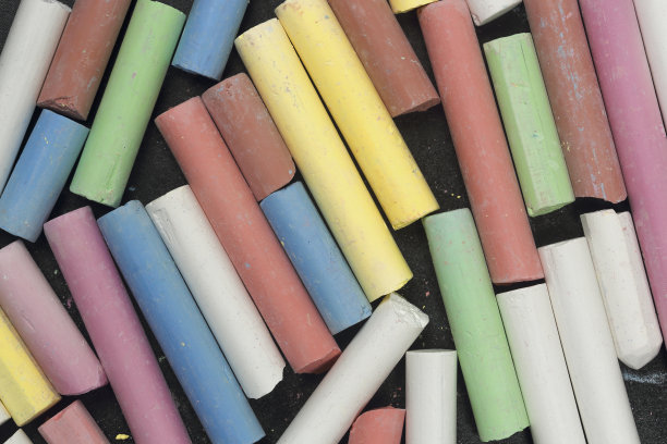 彩色粉笔的特写图片下载