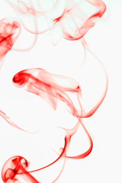 旋转运动的红烟群图片下载