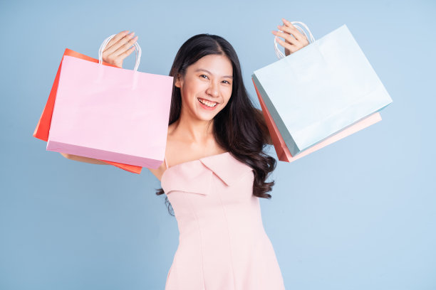 女人购物图片下载