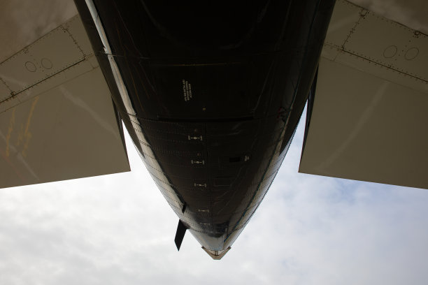 一架公务机的尾部特写图片下载