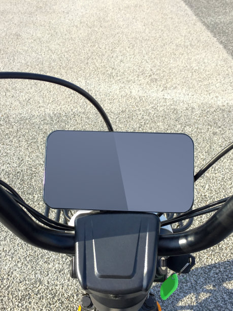 电动摩托车数显(剪切路径)，带户外地板图片下载