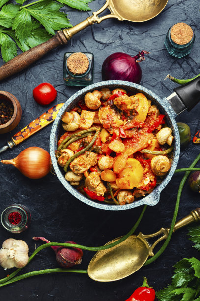 炖肉和蔬菜图片下载