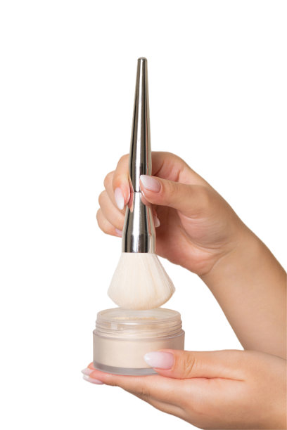 女人手里拿着散粉图片下载