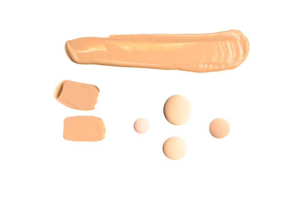 液体粉底孤立在白色背景上。化妆品样品的特写。图片下载