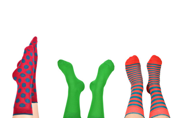 穿蓝袜子的女人被孤立在白色背景下。图片下载