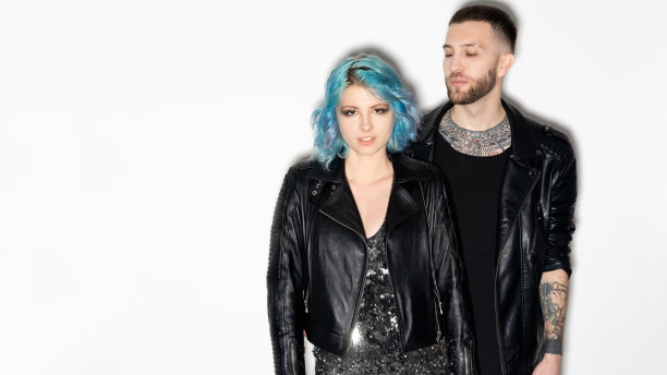 时髦的造型时髦的情侣无聊的派对糟糕图片下载