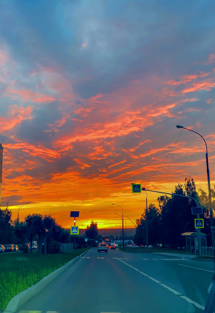 在新艺术处理日落城市的照片图片下载