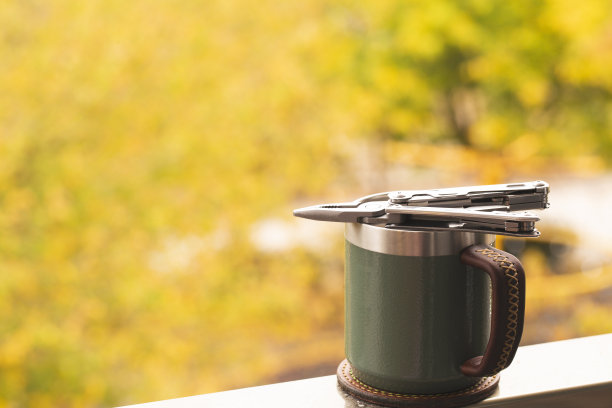 热水瓶咖啡杯图片下载