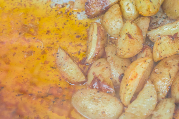 用鸡肉机烤鸡图片下载