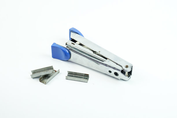 剪辑手工具在白色背景图片下载