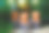 以云杉树枝和圣诞玩具为背景，三只老虎坐在桶里，象征着2022年的到来图片下载