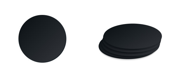 啤酒的过山车。空的黑色的模型。啤酒杯、茶杯保护杯垫，白色背景下隔离。品牌模板矢量插图。图片下载