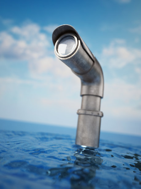 潜望镜在海面上图片下载