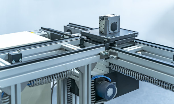 自动化及自动化系统控制在自动化机器人输送生产线上的应用图片下载