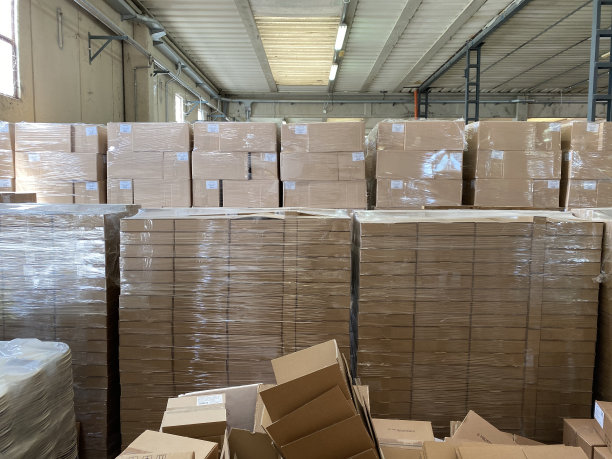 在一家意大利制造公司的仓库里。图片下载