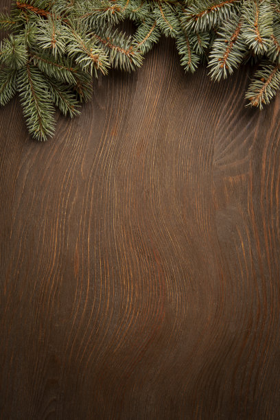 圣诞树木制背景复制空间的字母图片下载