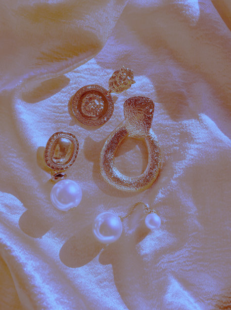 美丽的珍贵的珠宝图片下载