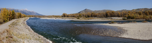 蛇河附近杰克逊怀俄明州和大提顿国家公园图片下载