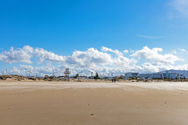 从沙滩到安达卢西亚的扎哈拉德洛斯阿图内斯图片下载