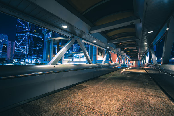 空荡荡的行人在城市的街道上过渡图片下载