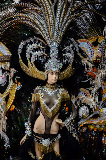 传统的大鼻子威尼斯面具图片下载