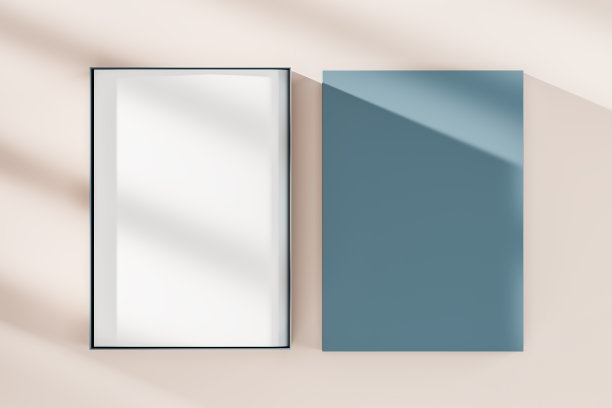 打开现实的盒子与白色的纸在一个轻的背景阴影。包装产品或礼物的想法。模拟。3 d渲染。图片下载